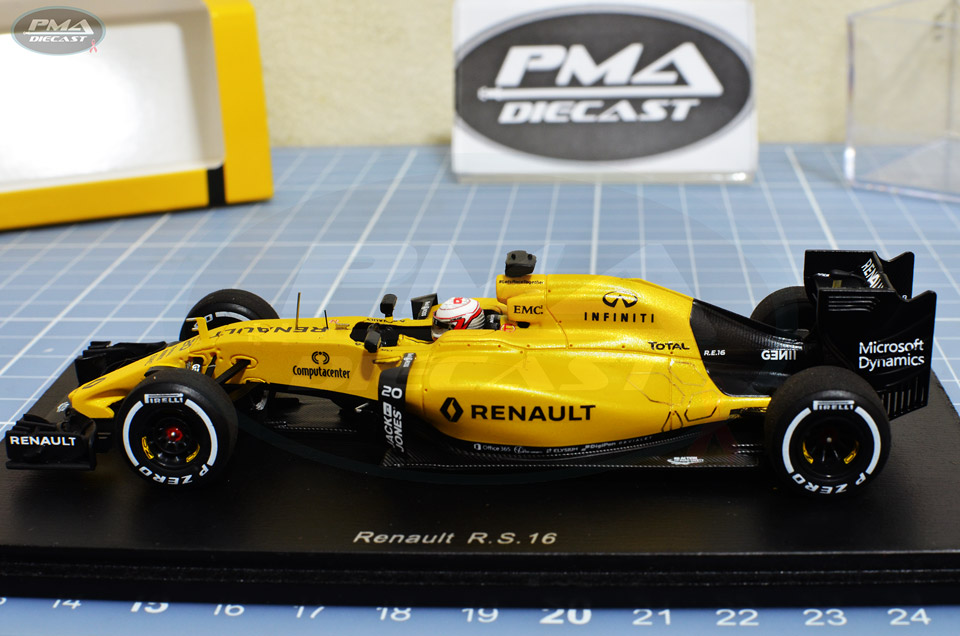 KEVIN MAGNUSSEN 2016 RENAULT RS16 1:43